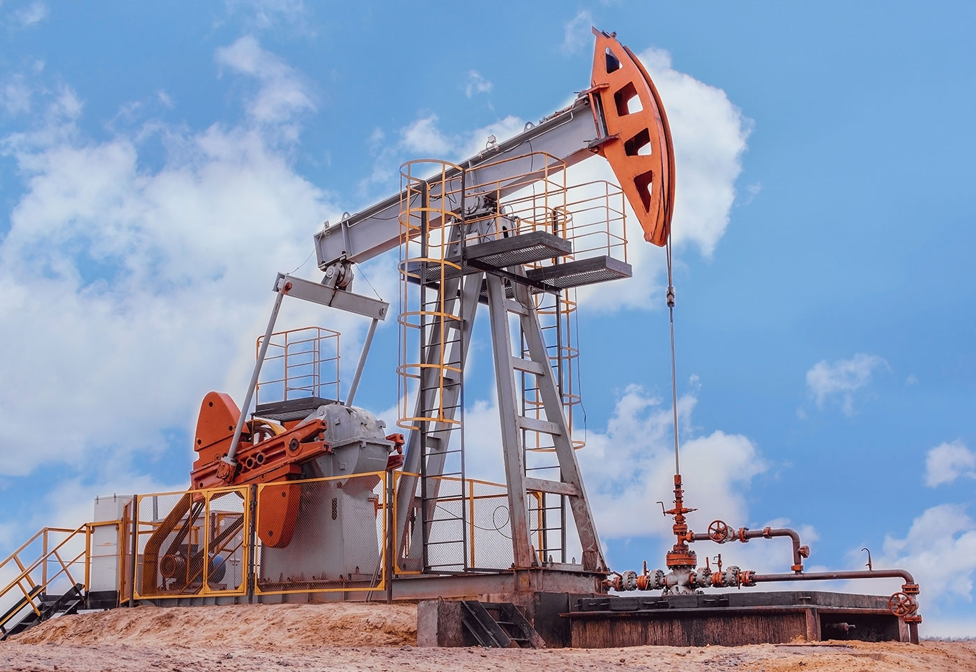 Delta Oil Tools Oil Rig Well